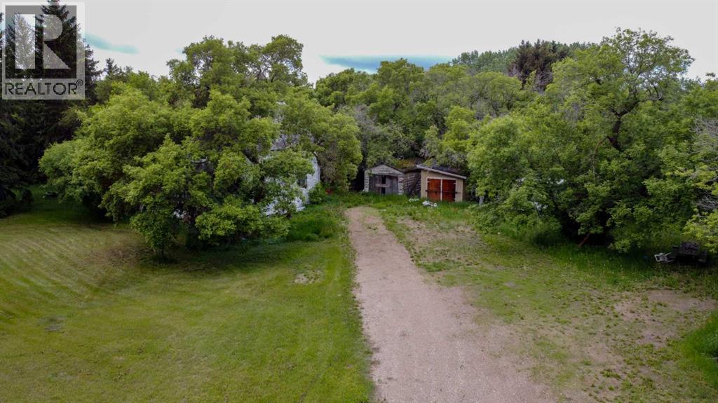 440048 Highway 894 Property Photo 1