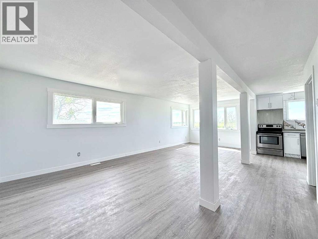 263080 Township Road 270a Property Photo 11