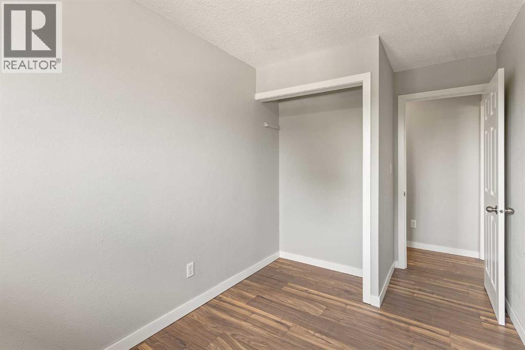 19 Third Avenue Southeast Property Photo 18