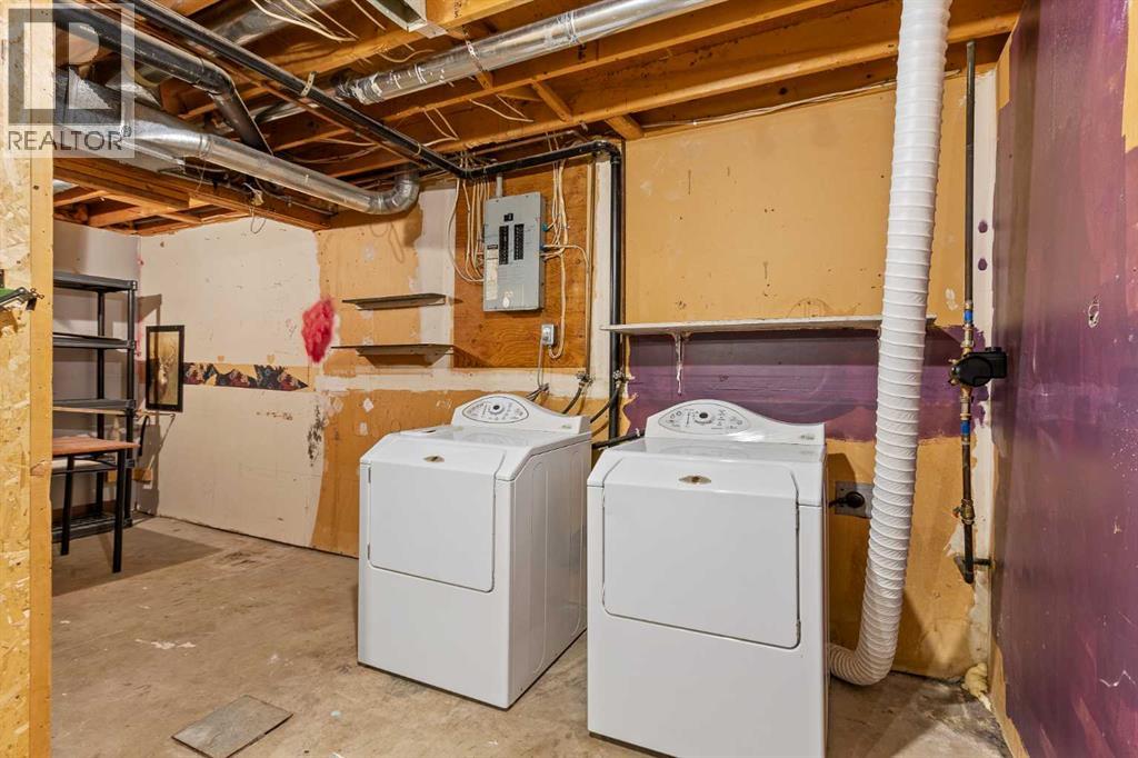 19 Third Avenue Southeast Property Photo 26
