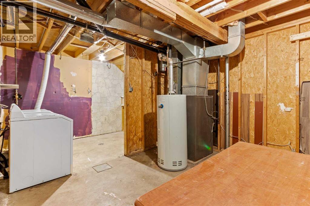 19 Third Avenue Southeast Property Photo 27