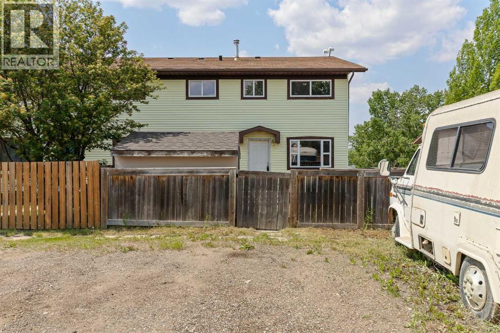 19 Third Avenue Southeast Property Photo 32