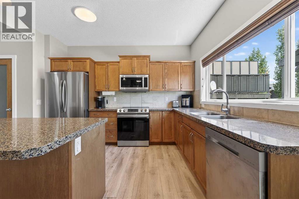 52 Reunion Close Nw Property Photo 15
