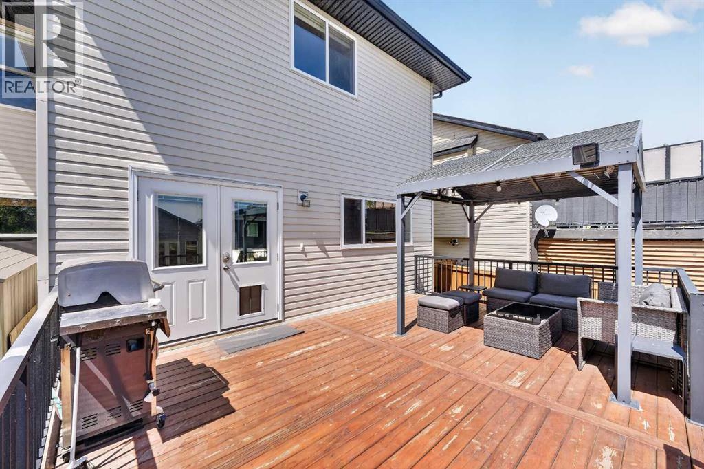 52 Reunion Close Nw Property Photo 44