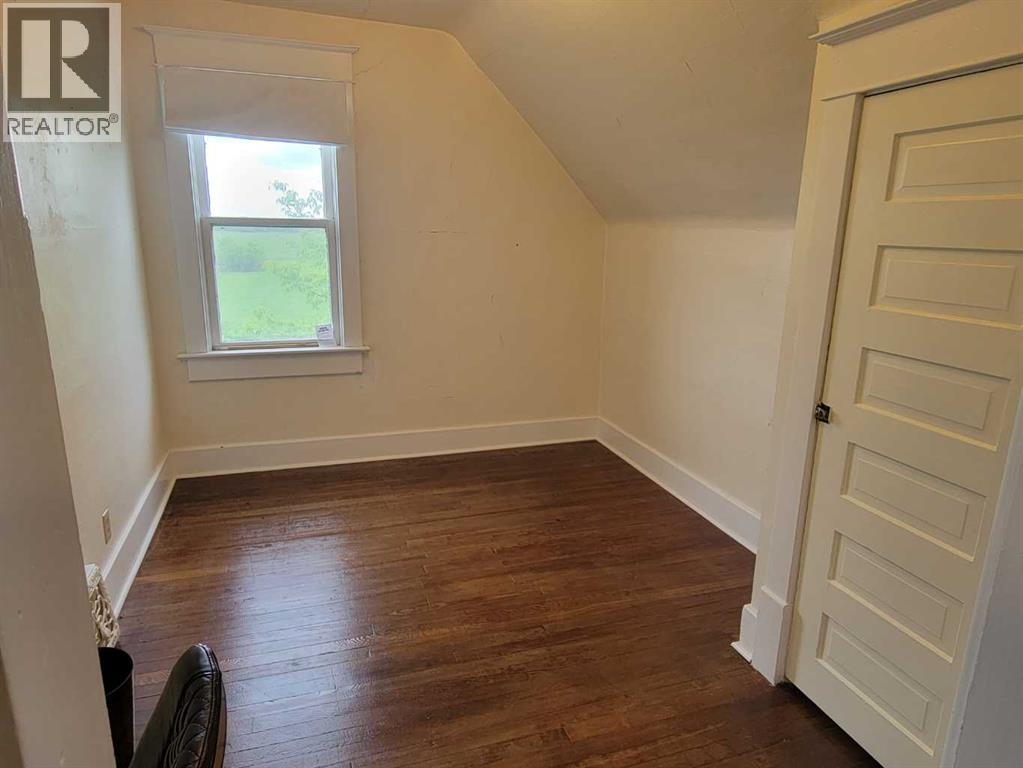5205 52 Avenue Property Photo 26