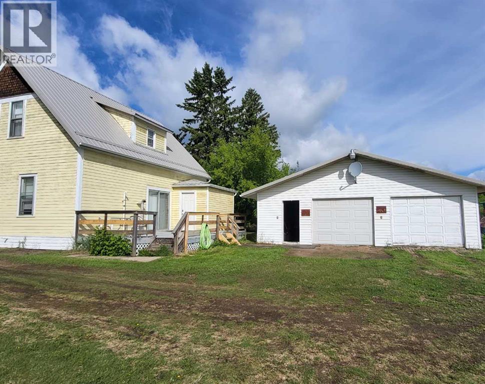 5205 52 Avenue Property Photo 36