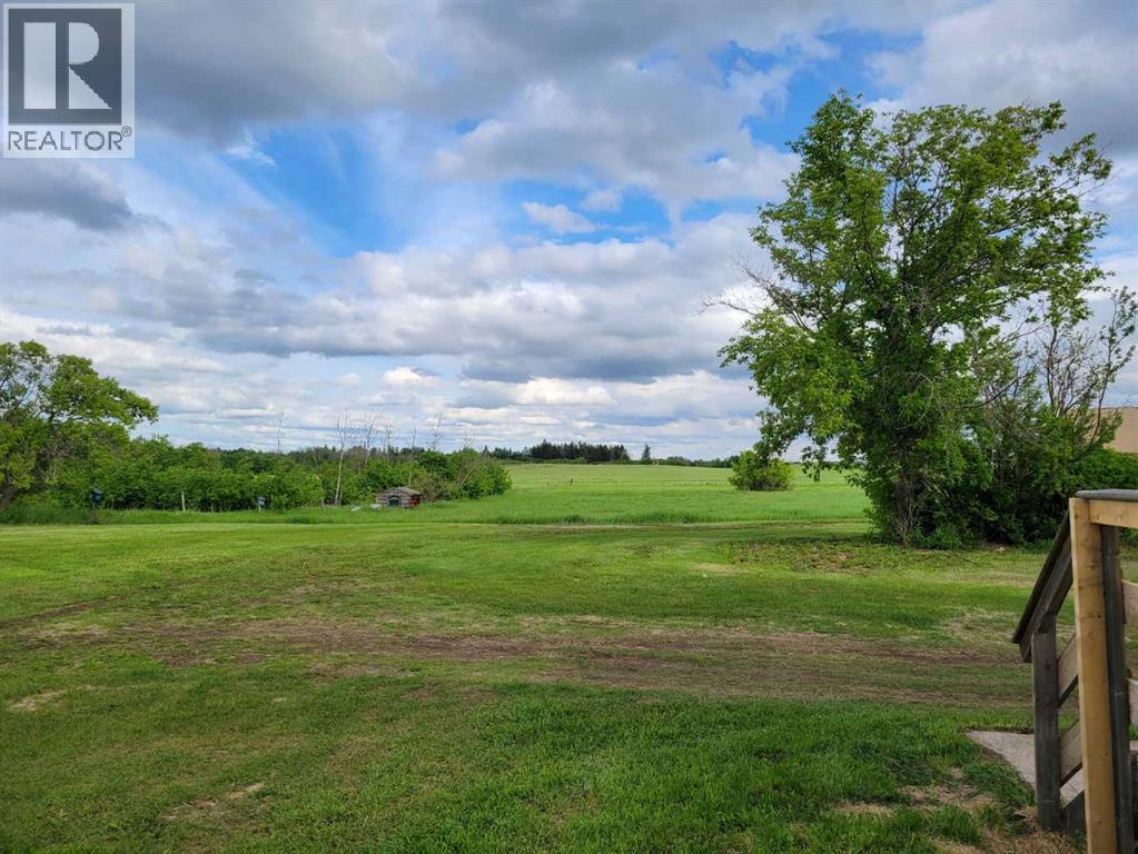 5205 52 Avenue Property Photo 38