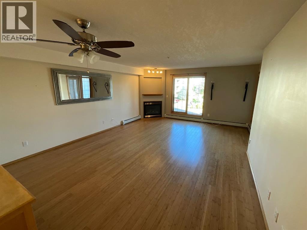 4805 45 Street Property Photo 29