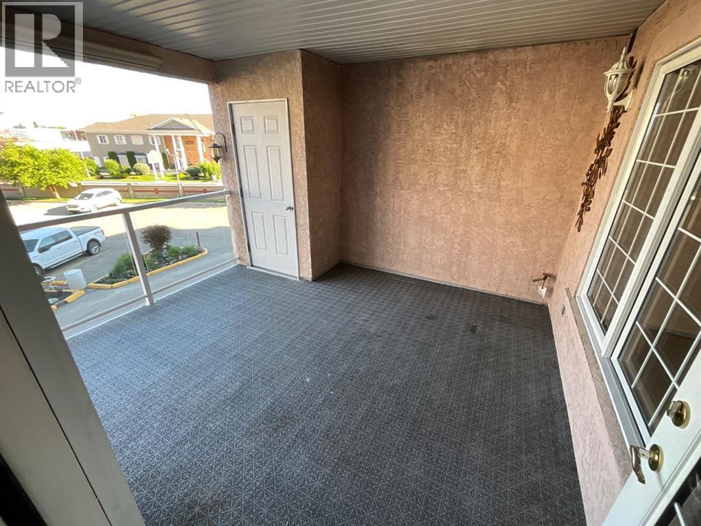 4805 45 Street Property Photo 30