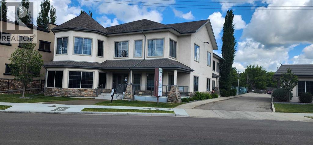5114 58 Street Property Photo 1