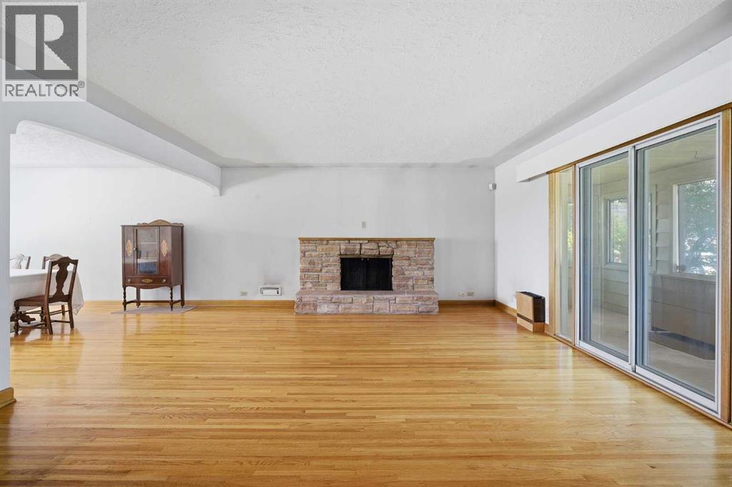 1738 Suffolk Street Sw Property Photo 7