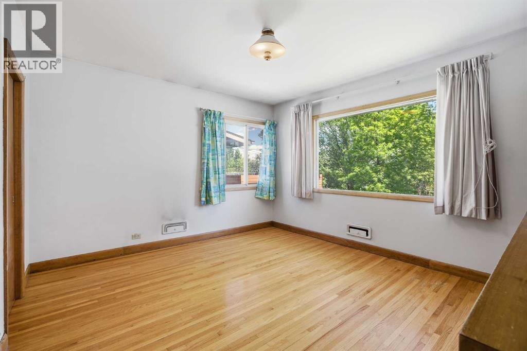 1738 Suffolk Street Sw Property Photo 15