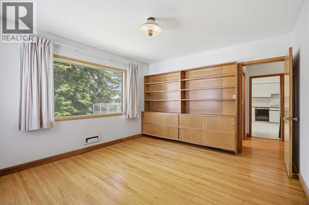 1738 Suffolk Street Sw Property Photo 16