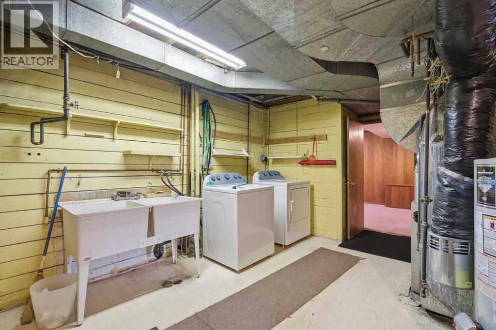 1738 Suffolk Street Sw Property Photo 26