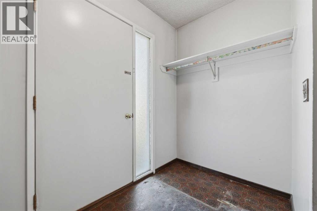 222 Marlborough Way Ne Property Photo 2