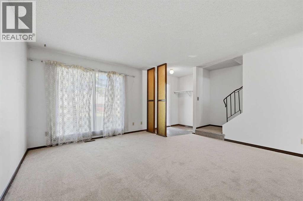 222 Marlborough Way Ne Property Photo 3
