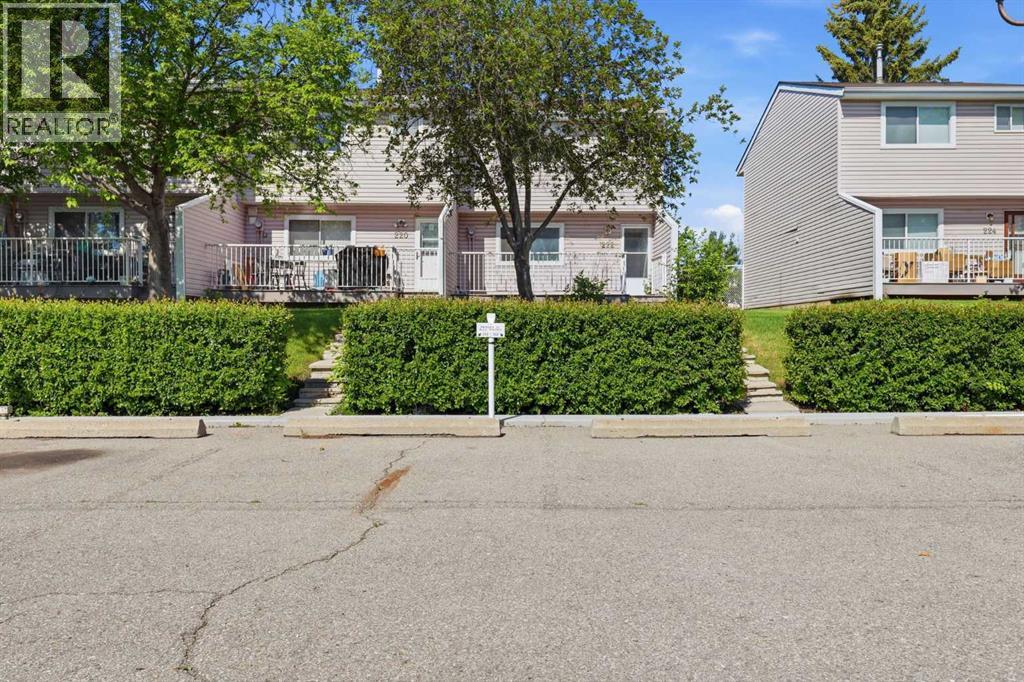 222 Marlborough Way Ne Property Photo 17