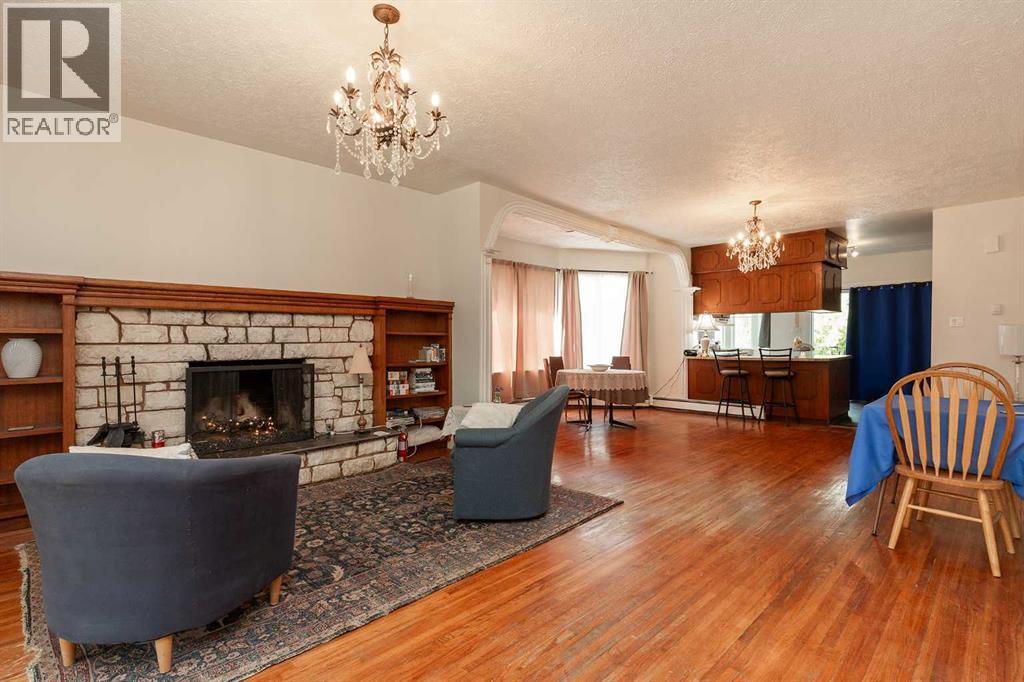 622 10 Street South Property Photo 8