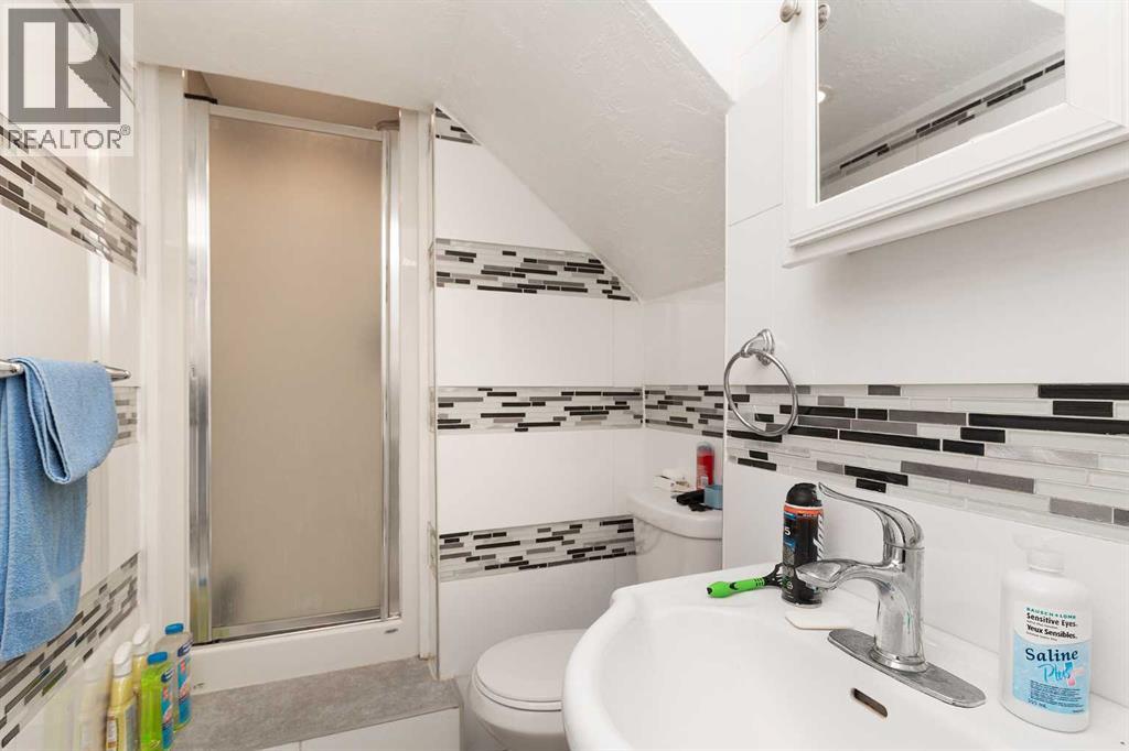 622 10 Street South Property Photo 28