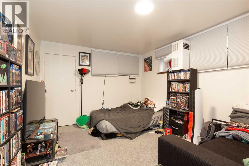 622 10 Street South Property Photo 37