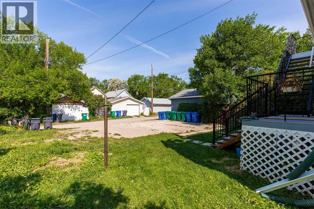 622 10 Street South Property Photo 48