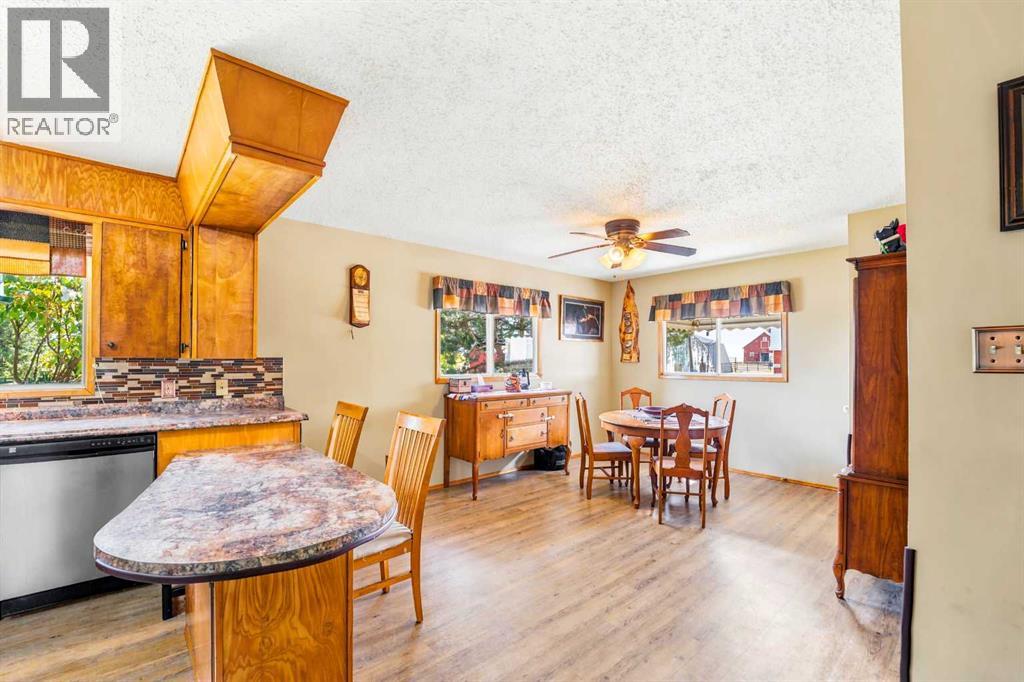 434080 Range Road 260 Property Photo 12