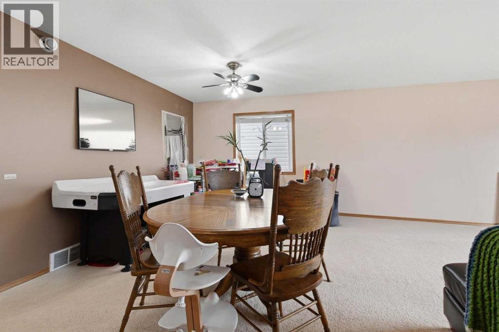 5812 70 Avenue Close Property Photo 6