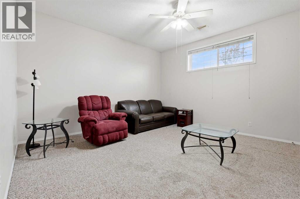 5812 70 Avenue Close Property Photo 17