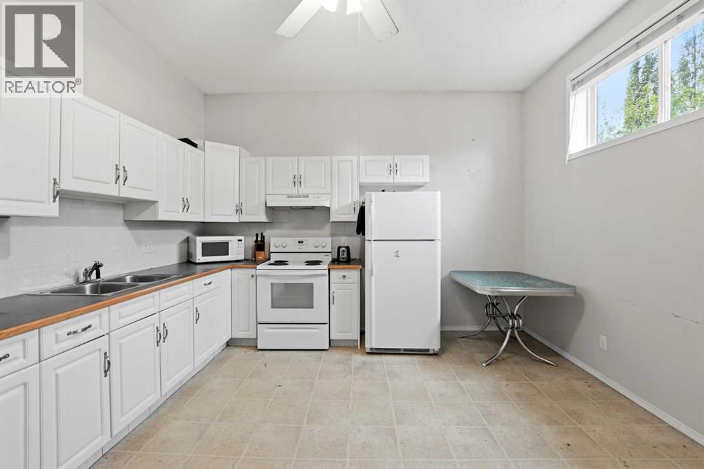 5812 70 Avenue Close Property Photo 18