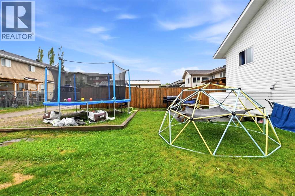 5812 70 Avenue Close Property Photo 25
