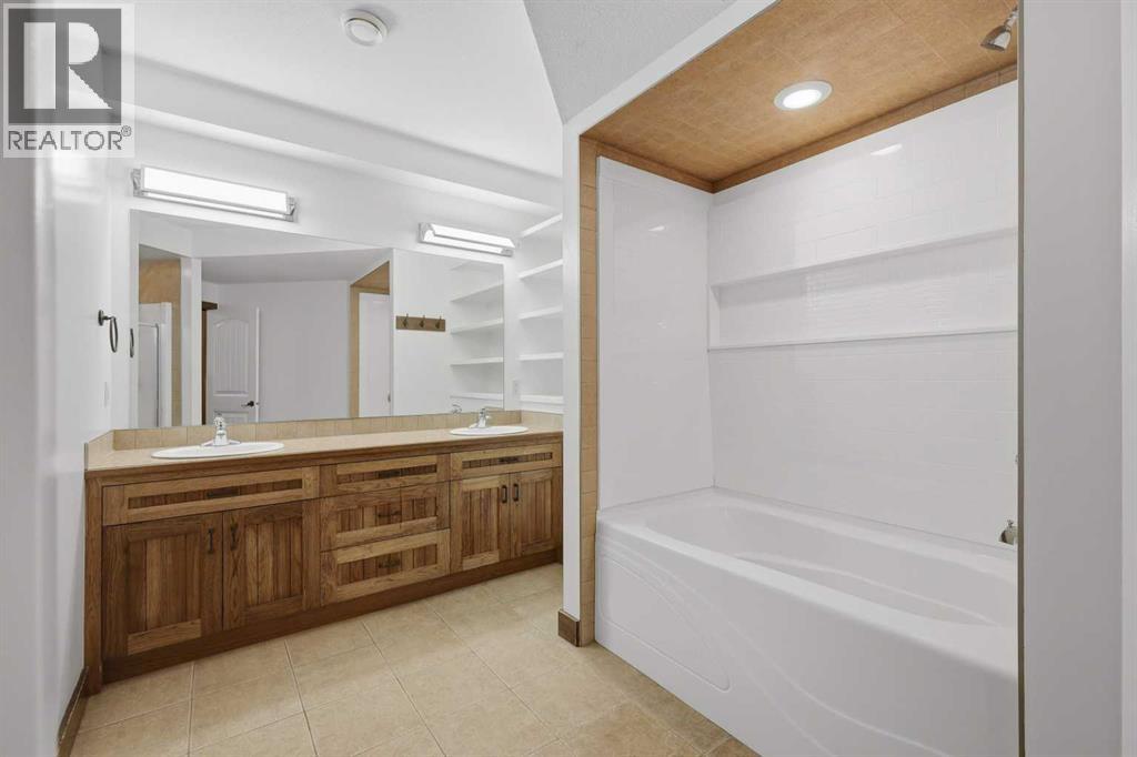 39222 Highway 20 Property Photo 40