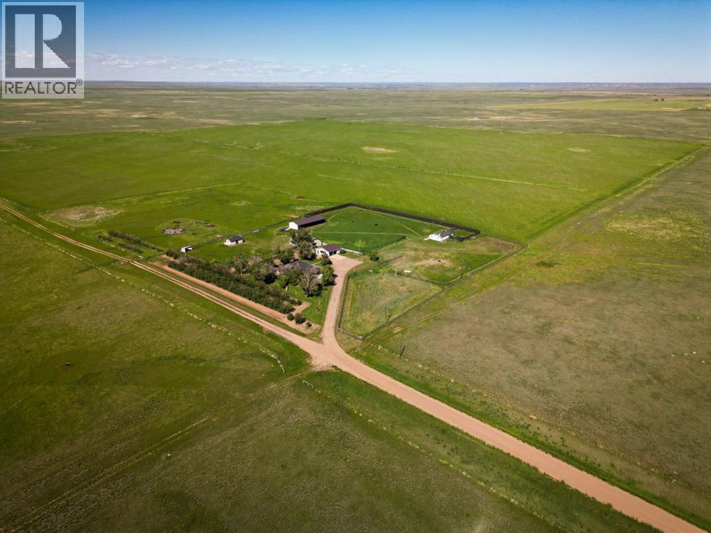 14017 Range Road 65 Property Photo 1