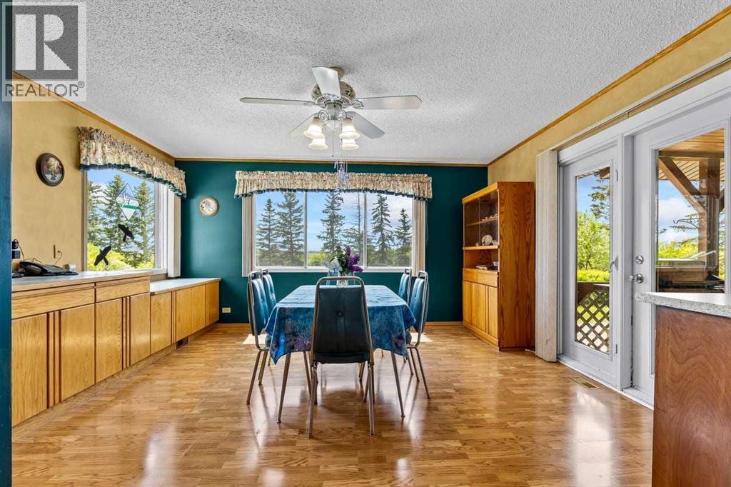 80060 475 Avenue E Property Photo 10