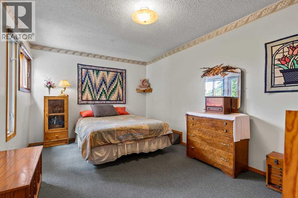 80060 475 Avenue E Property Photo 19