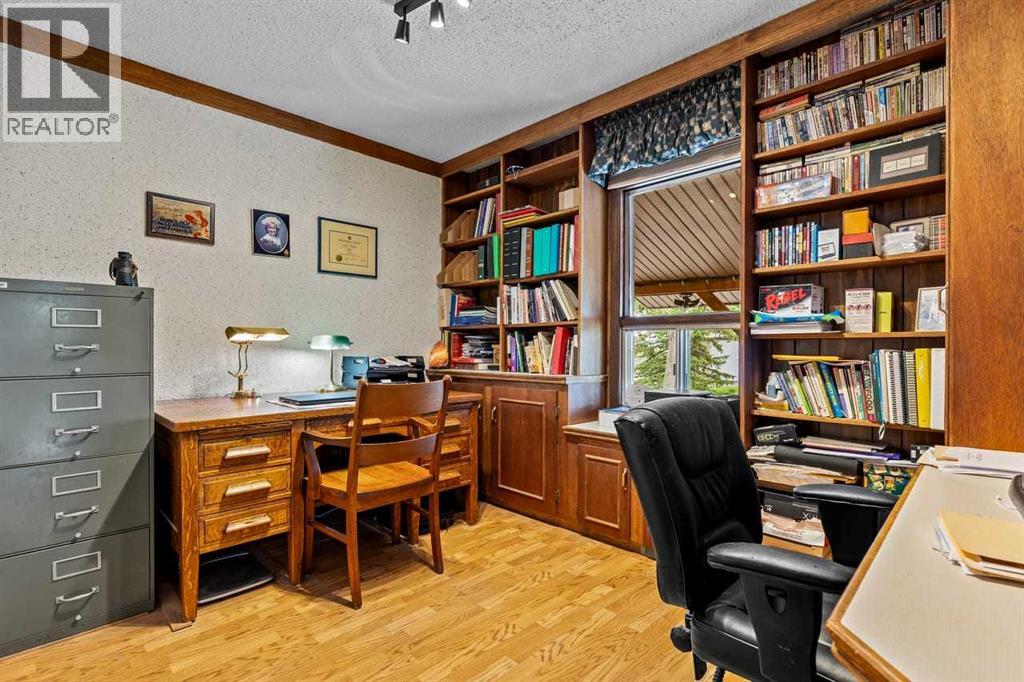 80060 475 Avenue E Property Photo 21