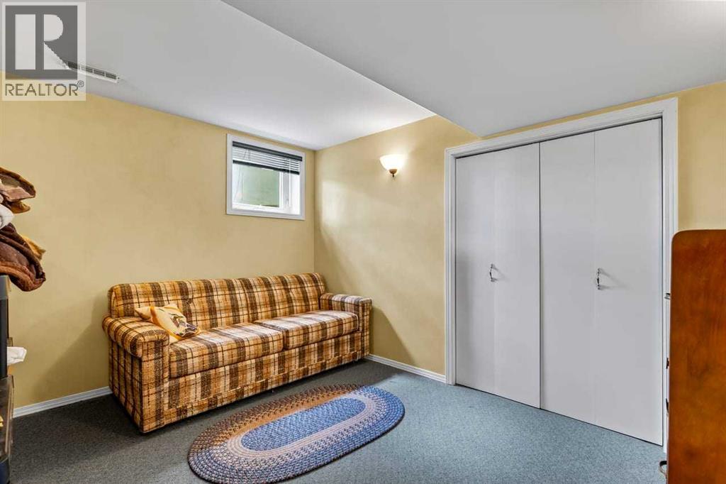 80060 475 Avenue E Property Photo 26
