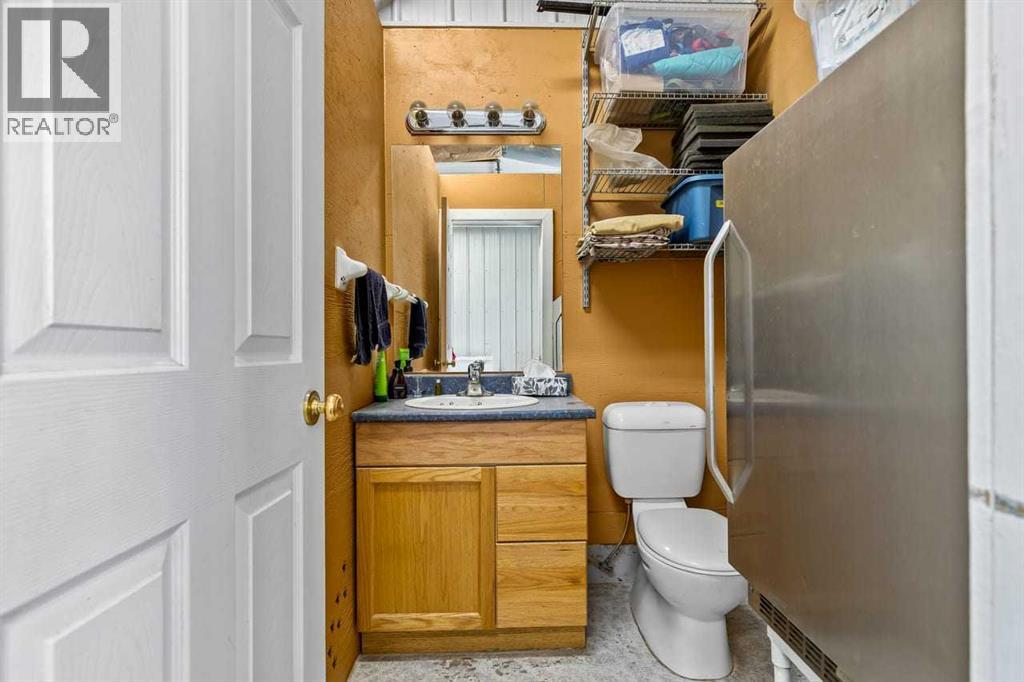 80060 475 Avenue E Property Photo 37