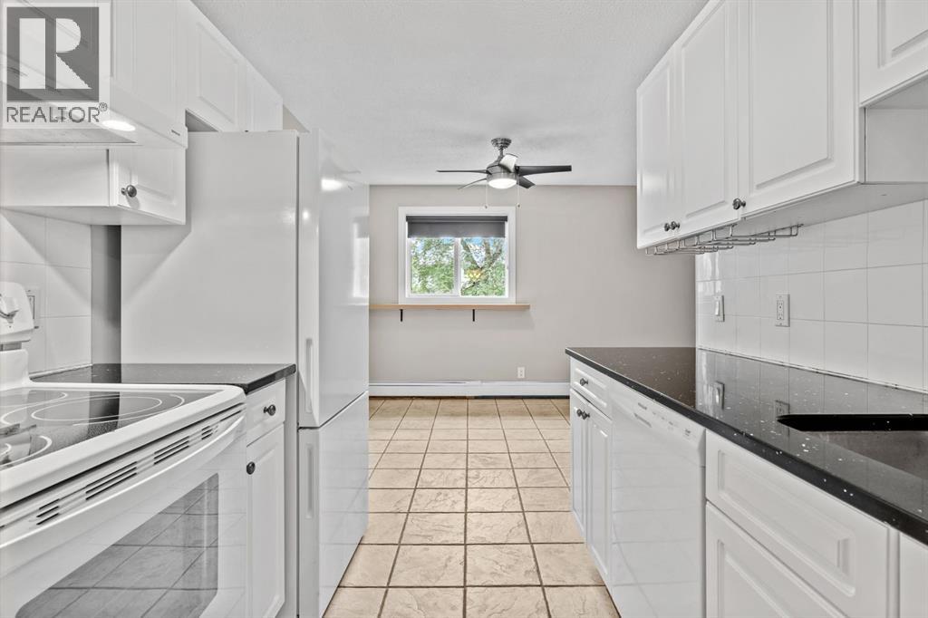 626 2 Avenue Northeast Property Photo 4