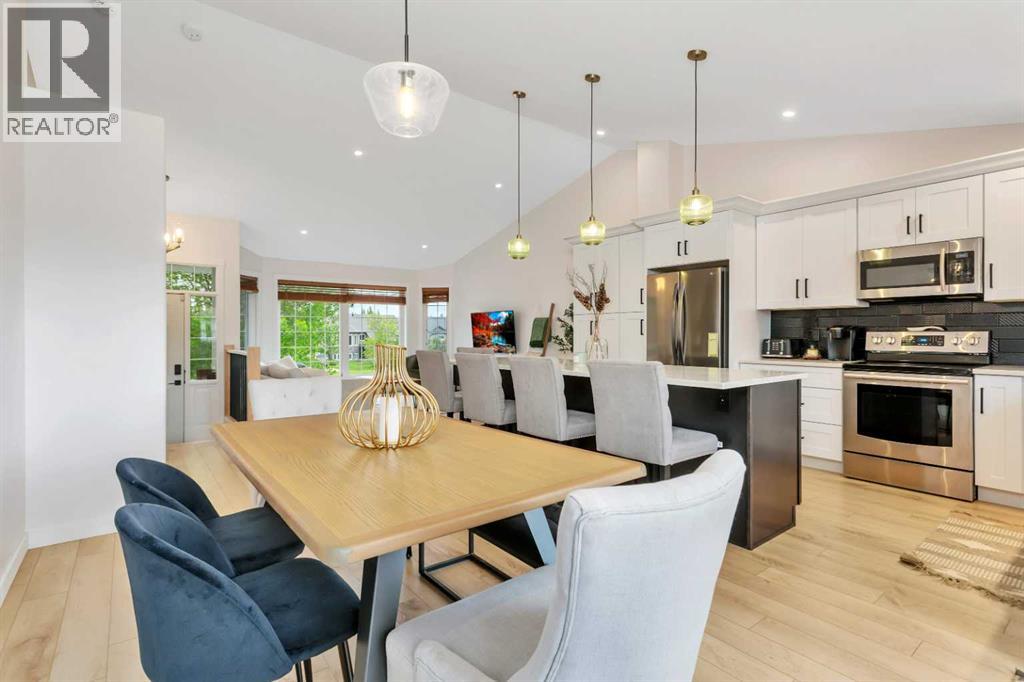 33 Walker Boulevard Property Photo 20