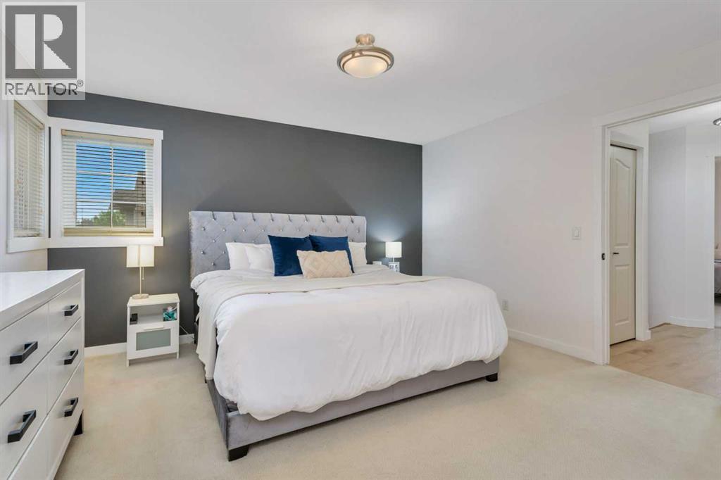33 Walker Boulevard Property Photo 23