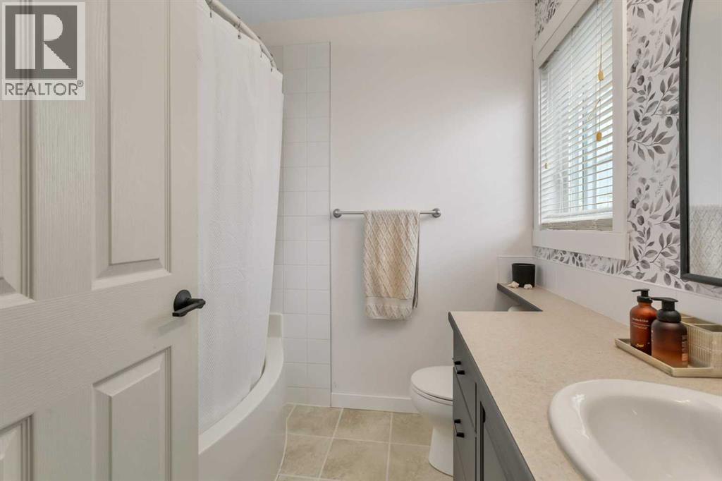 33 Walker Boulevard Property Photo 26