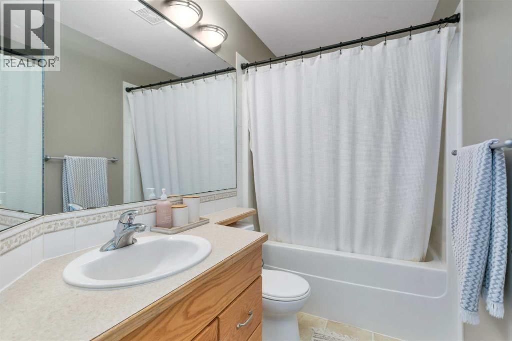 33 Walker Boulevard Property Photo 29