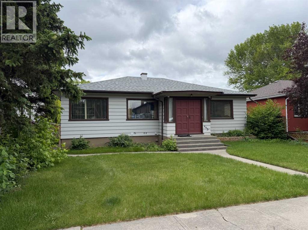 445 19 Avenue Ne Property Photo 1