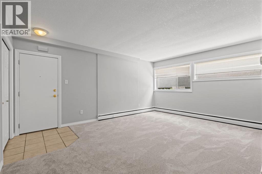 56 Hamlet Road Southwest Property Photo 5
