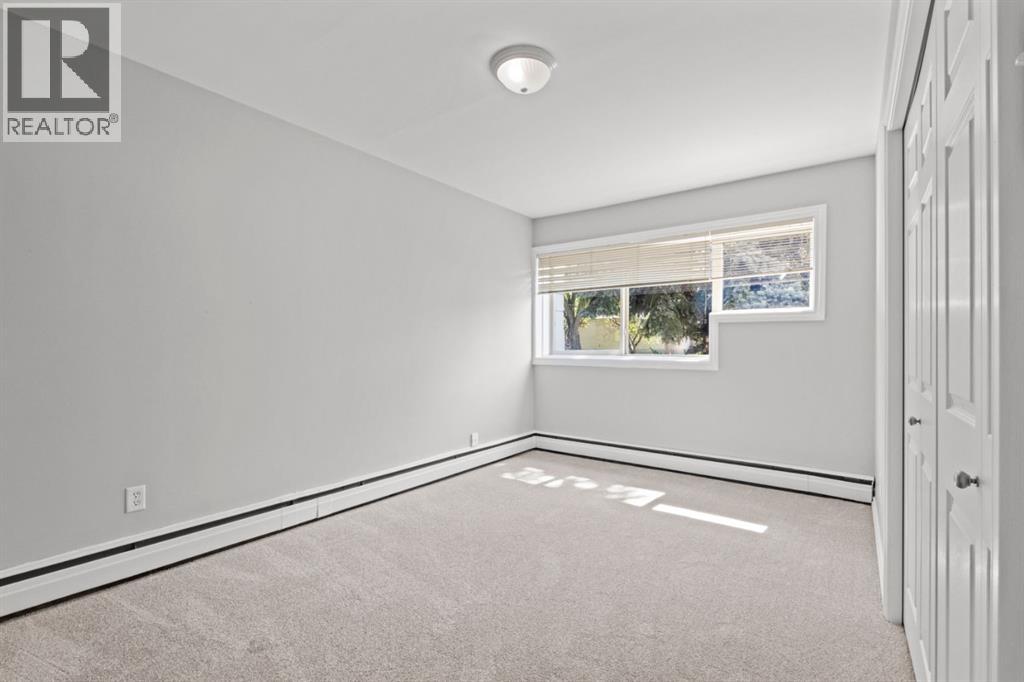 56 Hamlet Road Southwest Property Photo 10