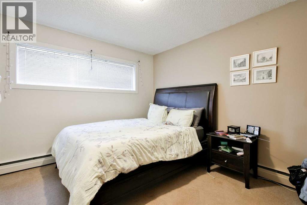 2705 38 Street Sw Property Photo 17