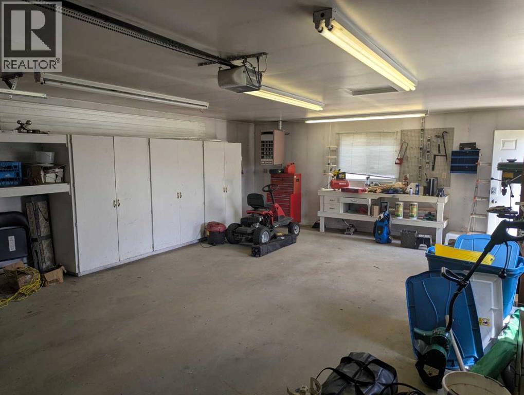 4926 59 Street Property Photo 20