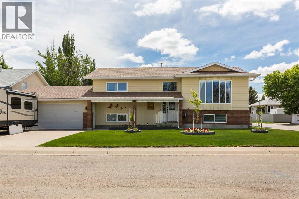 2123 16 Avenue Property Photo 1