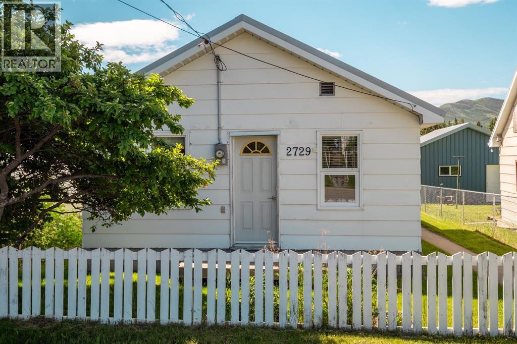 2729 216 Street Property Photo 1