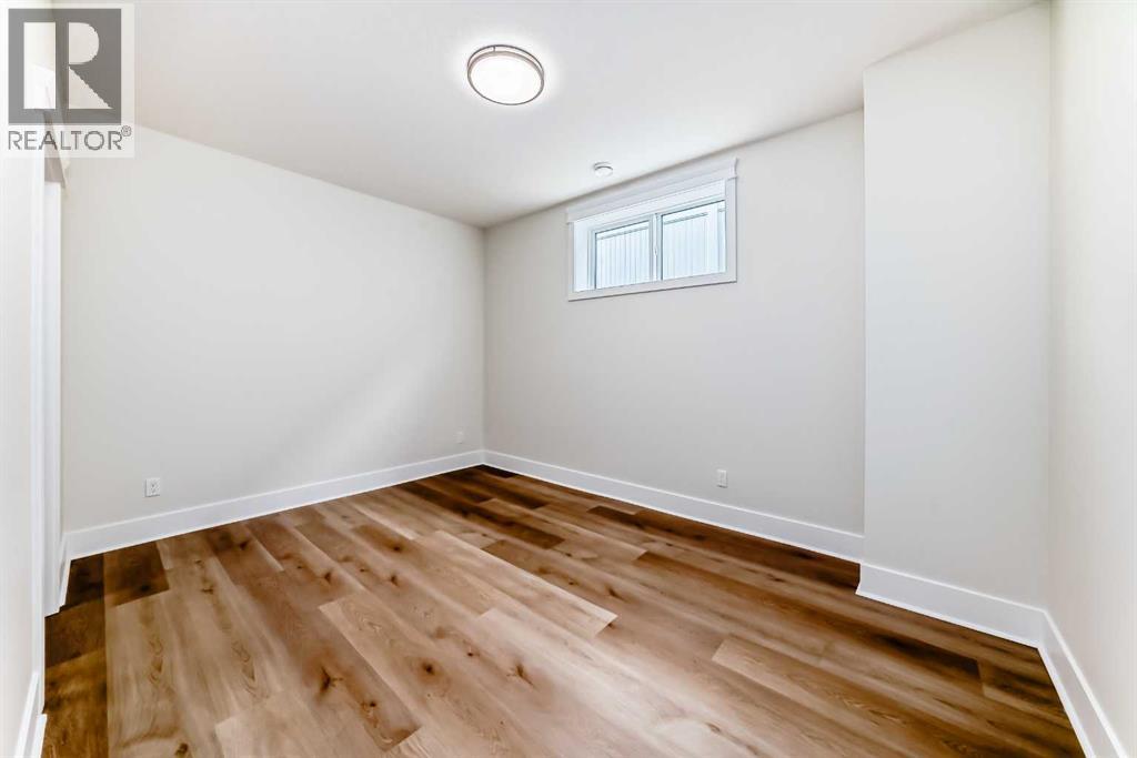 31 Williams Avenue Property Photo 36